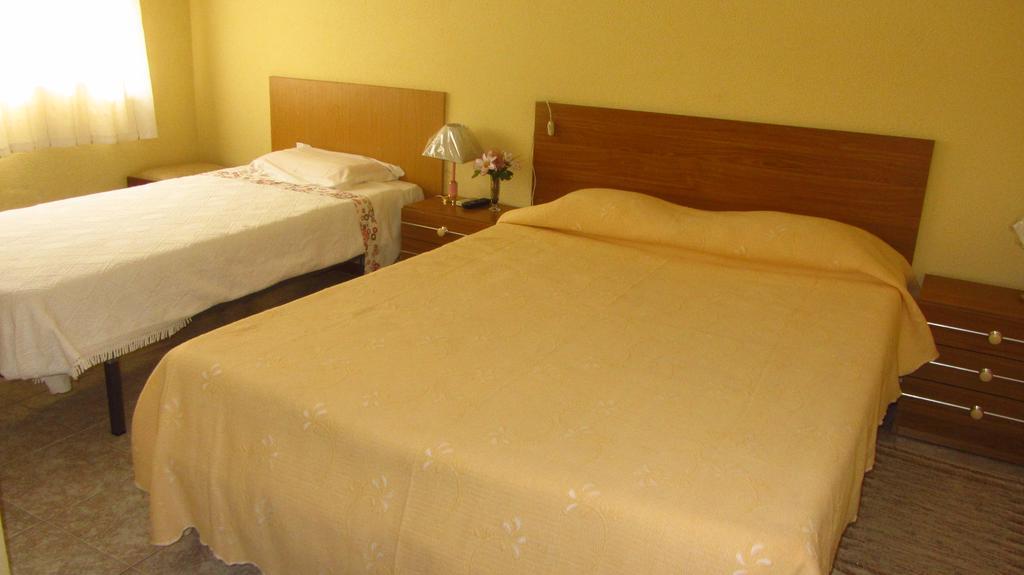 洛萨 Residencial Martinho酒店 外观 照片